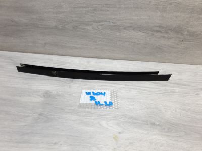 Направляющая стекла задней левой двери для Mercedes C-klasse W204 2007-2015