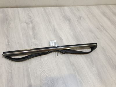 Уплотнитель стекла двери задний левый для Volvo V70 2007-2016