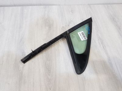 Стекло двери передней правой для Peugeot 508 2010-2018