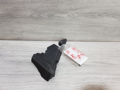 Уплотнитель левой двери для Audi A6 S6 C7 2011-2018