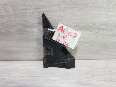 Уплотнитель задней правой двери для Audi A6 S6 C7 2011-2018