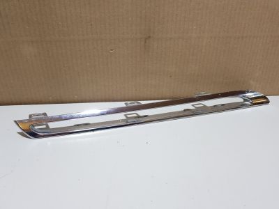 Молдинг решетки радиатора нижний правый для Mercedes GLC-klasse X253 2015-