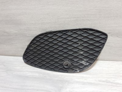 Решётка в бампер правая для Mercedes GLC-klasse X253 2015-