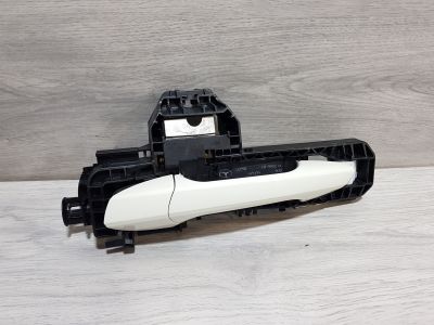 Ручка двери нaружная задняя левая для Mercedes GLA-klasse X156 2013-2020