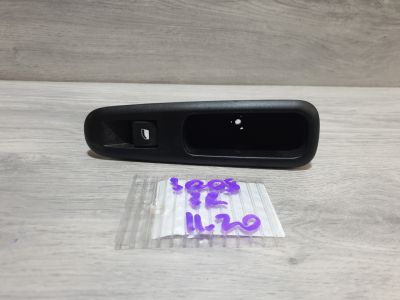 Кнопка стеклоподъемника для Peugeot 3008 2009-2016