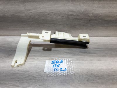 Направляющая стекла передней правой двери для Peugeot 508 2010-2018