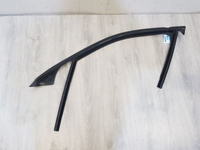 Уплотнитель стекла передней левой двери для Mercedes GLC-klasse X253 2015-