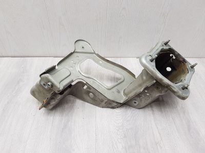 Кронштейн усилителя переднего бампера левый для Volvo S40 2004-2012