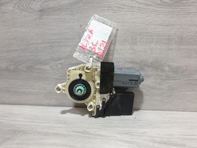 Моторчик стеклоподъёмника задний левый для Seat Altea 2004-2015