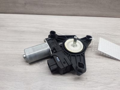 Моторчик стеклоподъёмника задний левый для Mercedes A-klasse W176 2012-2018