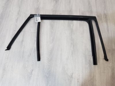 Уплотнитель стекла двери задний правый для Mercedes GLC-klasse X253 2015-