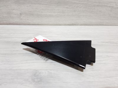 Накладка задней левой двери для Audi Q3 8U 2012-2018