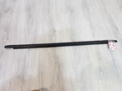 Молдинг стекла задней левой двери для Ford Kuga 2012-2019