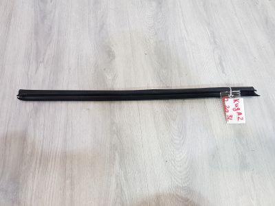 Накладка стекла задней левой двери для Ford Kuga 2012-2019