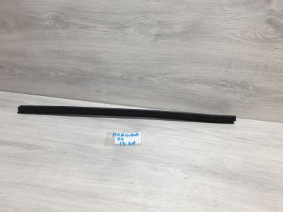 Накладка стекла передней левой двери для Peugeot Partner Tepee B9 2008-