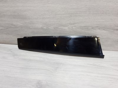 Накладка рамки двери задняя левая для Volvo V40 (V40 Cross Country) 2012-