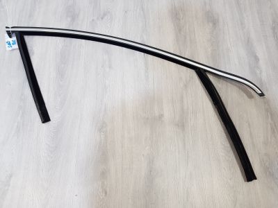 Направляющая стекла передней правой двери для Volvo S60 2010-2018