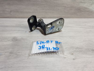 Петля двери задней правой нижняя для Land Rover Discovery 2009-2016