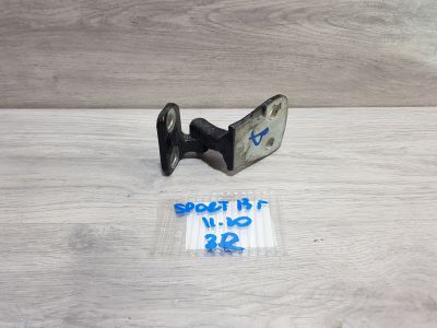 Петля двери задней правой верхняя для Land Rover Discovery 2009-2016