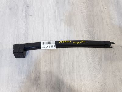 Направляющая стекла передней левой двери для Nissan Navara D40 2005-2015