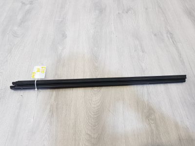 Накладка стекла передней правой двери для BMW 5 F10 2009-2017