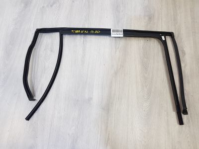 Уплотнитель стекла двери задний левый для Volkswagen Tiguan 2017-