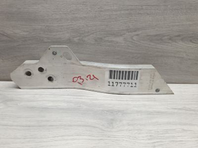 Кронштейн панели радиатора правый для Mercedes E-klasse W213 2016-