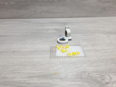 Петля двери задней левой нижняя для Volvo V40 (V40 Cross Country) 2012-