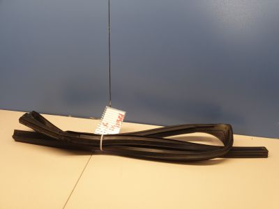 Уплотнитель стекла двери задний левый для Infiniti FX QX70 S51 2008-2017