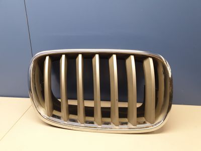 Решетка радиатора правая для BMW X6 E71 E72 2007-2014