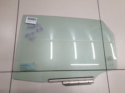 Стекло двери задней левой для Toyota Auris E18 2012-2018