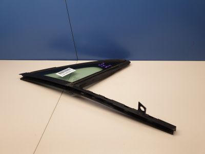 Стекло двери передней правой для Peugeot 508 2010-2018