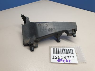 Кронштейн воздуховода радиатора левый для BMW 5 G30 F90 2016-