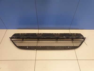 Решётка в бампер центральная для Mercedes GLC-klasse C253 Coupe 2016-