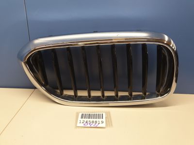 Решетка радиатора правая для BMW 5 G30 F90 2016-