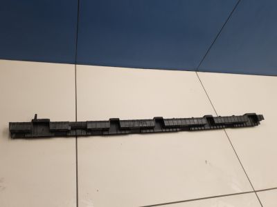 Кронштейн накладки порога задний правый для Volvo XC90 2015-