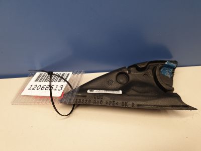 Уплотнитель зеркала правого для BMW X5 F15 2013-2018