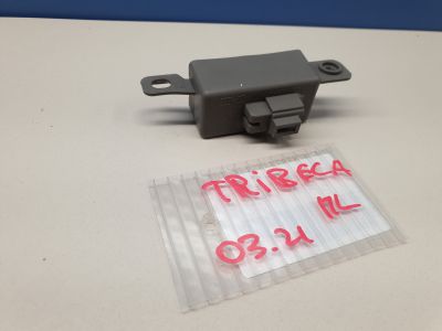 Плафон салонный для Subaru Tribeca B9 2005-2014