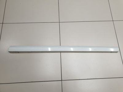 Молдинг двери правый передний для Volvo V70 2007-2016