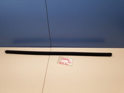 Накладка стекла задней левой двери для KIA Soul 2008-2014