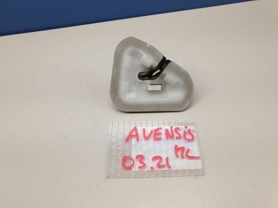 Накладка двери внутренняя передняя левая для Toyota Avensis T27 2008-2018