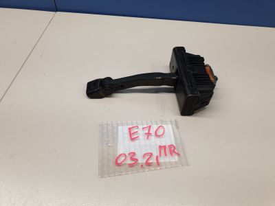Ограничитель двери передней для BMW X5 E70 2006-2013