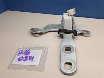 Петля двери багажника правая для BMW X6 F16 2014-2020