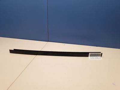 Направляющая стекла задней правой двери для Mercedes GL-klasse X166 GL GLS 2012-