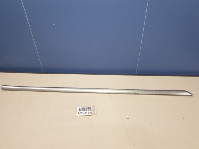 Молдинг двери левый передний для Cadillac XT5 2016-