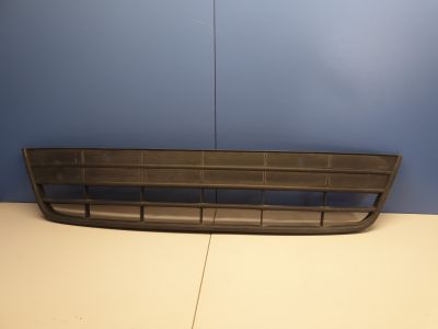 Решётка в бампер центральная для Volkswagen Tiguan 2007-2016