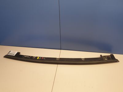 Накладка переднего бампера верхняя для Volvo XC40 2017-