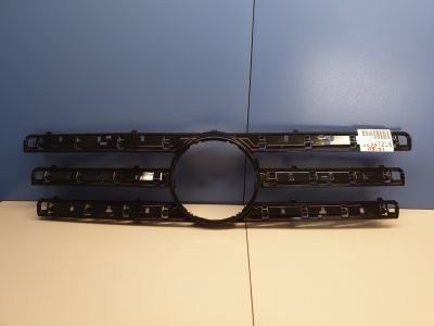 Накладка решетки радиатора для Mercedes G-klasse W463 1989-2018