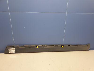 Молдинг двери правый передний для Volvo XC60 2008-2017