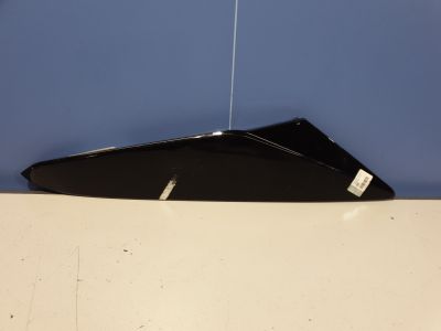 Молдинг заднего крыла правый для Cadillac XT5 2016-